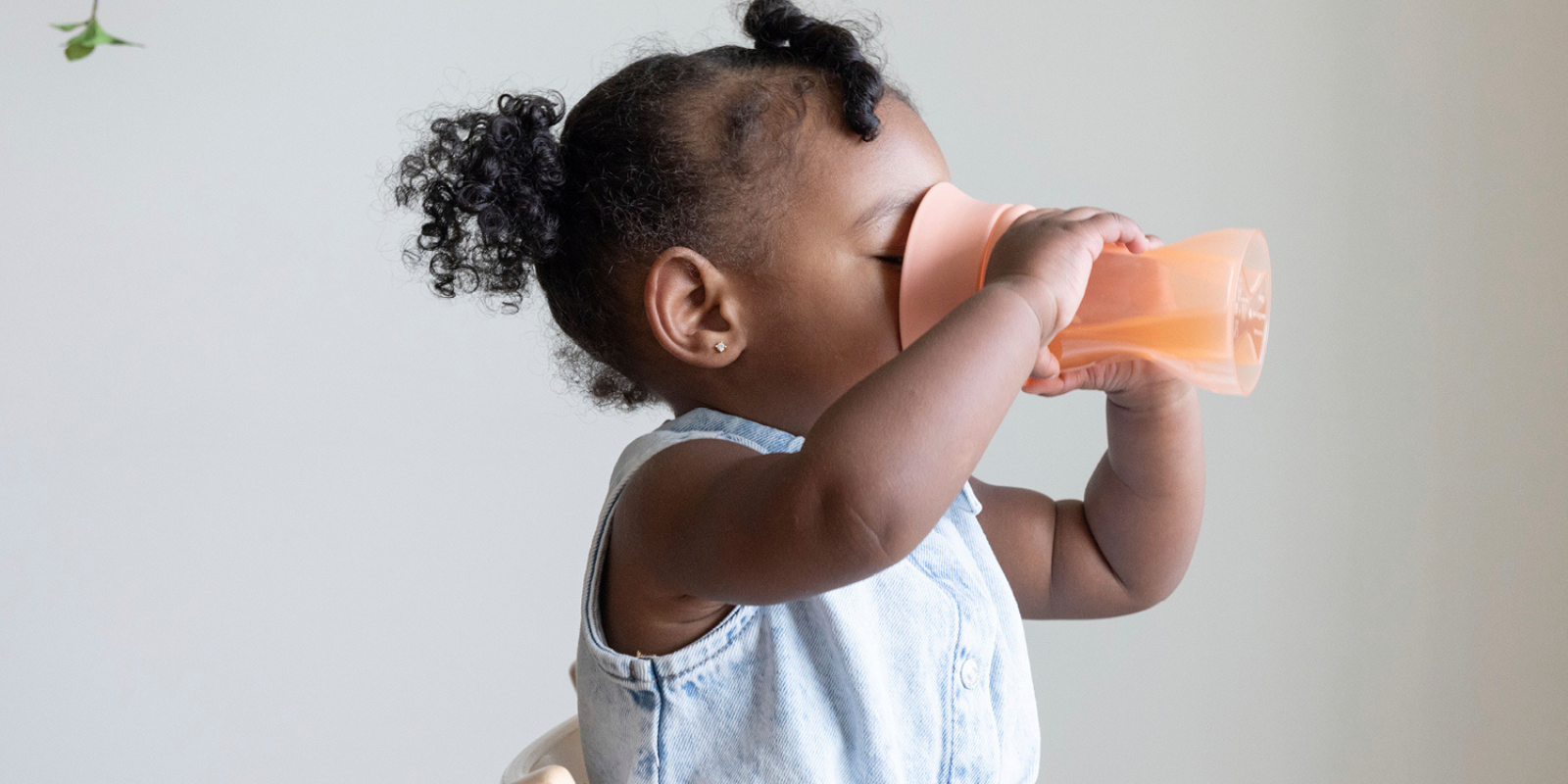 Ergonomische kegelvorm drinkbekers voor baby's en peuters